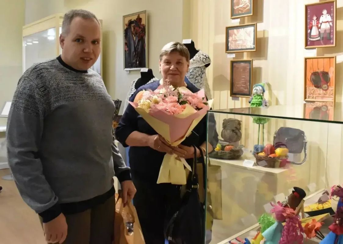 Сегодня в Белгородском государственном музее народной культуры мы подвели итоги областного конкурса-фестиваля декоративно-прикладного творчества «Мода на народное» Сегодня в Белгородском государственном музее народной культуры мы подвели итоги областного конкурса-фестиваля декоративно-прикладного творчества «Мода на народное»