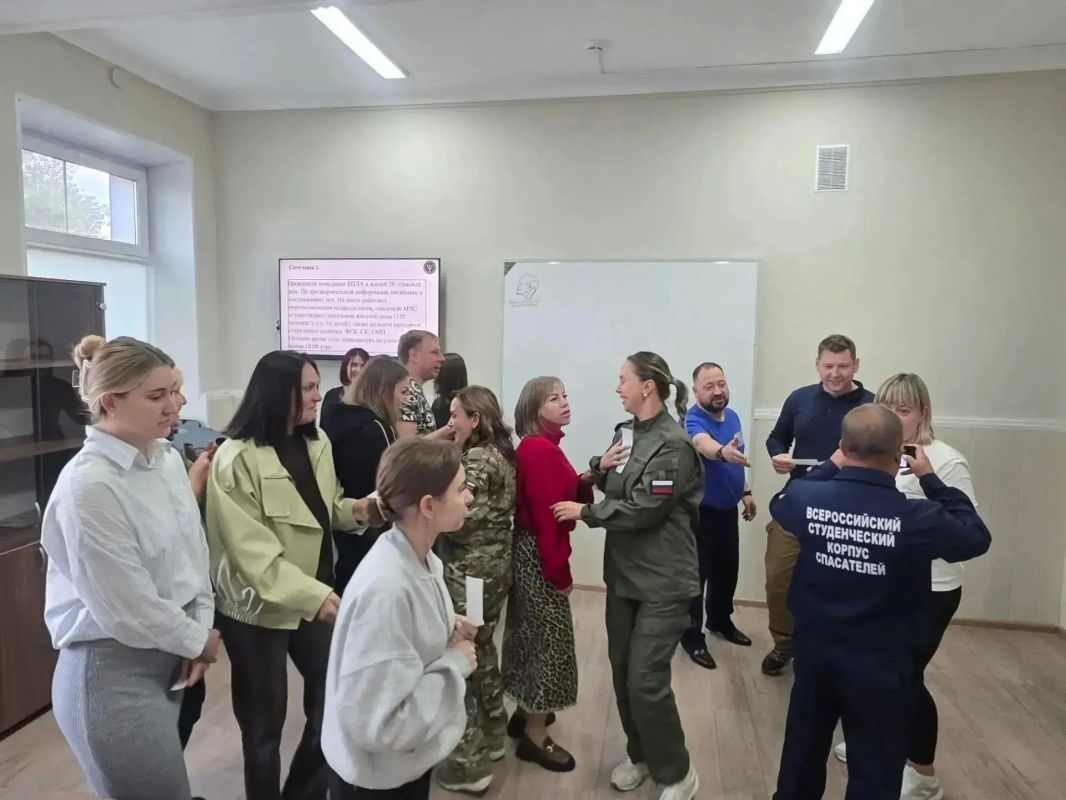На базе центра «Воин» в Губкине подошло к завершению обучение белгородских волонтёров-психологов На базе центра «Воин» в Губкине подошло к завершению обучение белгородских волонтёров-психологов