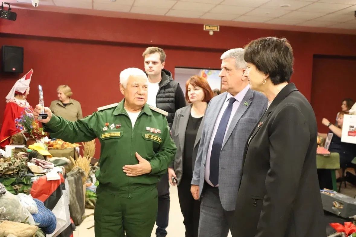 Татьяна Круглякова: В Новосадовском Центре культурного развития прошёл праздник мудрости и смеха Татьяна Круглякова: В Новосадовском Центре культурного развития прошёл праздник мудрости и смеха