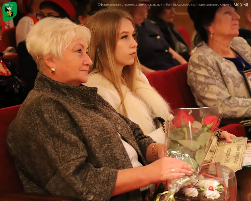 В Новосадовском Центре культурного развития прошёл фестиваль КВН «Смех по-народному» В Новосадовском Центре культурного развития прошёл фестиваль КВН «Смех по-народному»