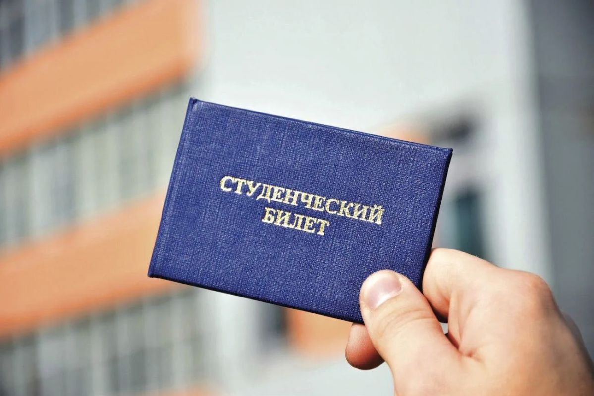 Сегодня отмечается День среднего профессионального образования