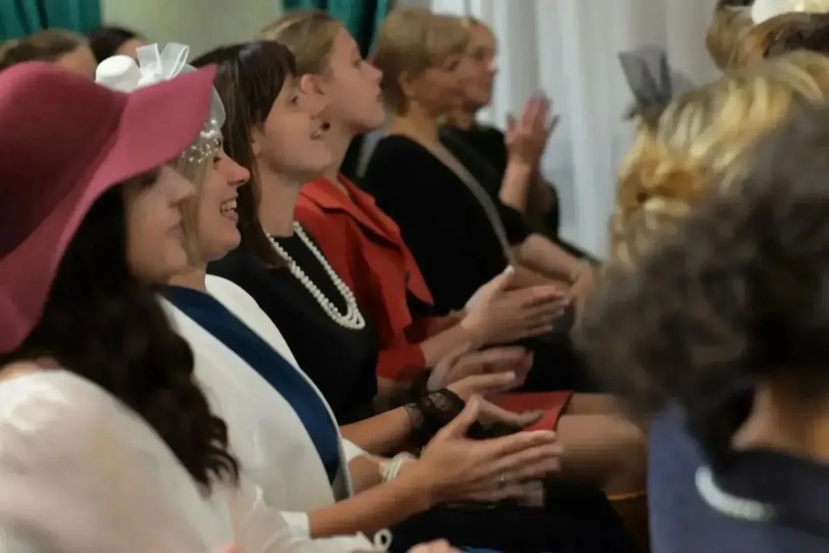 В стенах Литературного музея состоялся моноспектакль «О женщина!..» в исполнении Анны Лего - актрисы Белгородского государственного драматического театра им. М. С. Щепкина. Знакомые тексты Чехова, Зощенко, Тэффи, Аверченко... В стенах Литературного музея состоялся моноспектакль «О женщина!..» в исполнении Анны Лего - актрисы Белгородского государственного драматического театра им. М. С. Щепкина. Знакомые тексты Чехова, Зощенко, Тэффи, Аверченко...