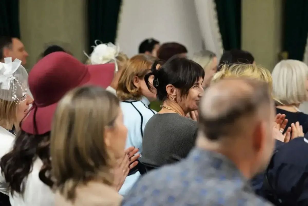 В стенах Литературного музея состоялся моноспектакль «О женщина!..» в исполнении Анны Лего - актрисы Белгородского государственного драматического театра им. М. С. Щепкина. Знакомые тексты Чехова, Зощенко, Тэффи, Аверченко... В стенах Литературного музея состоялся моноспектакль «О женщина!..» в исполнении Анны Лего - актрисы Белгородского государственного драматического театра им. М. С. Щепкина. Знакомые тексты Чехова, Зощенко, Тэффи, Аверченко...
