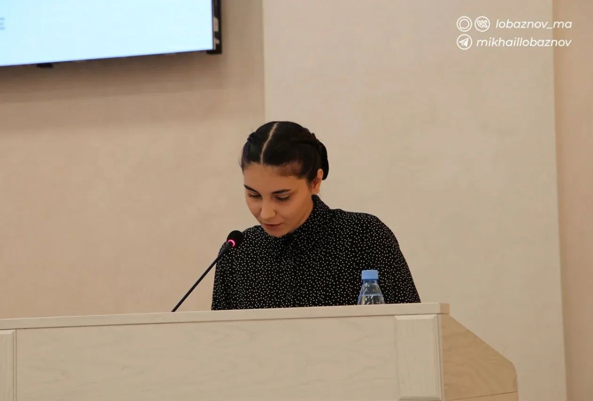 Михаил Лобазнов: Вместе с председателем Совета регионального отделения «Движения первых» Белгородской области Алиной Эдуардовной Колотиловой принял участие в заседании муниципального Координационного совета по взаимодействию... Михаил Лобазнов: Вместе с председателем Совета регионального отделения «Движения первых» Белгородской области Алиной Эдуардовной Колотиловой принял участие в заседании муниципального Координационного совета по взаимодействию...