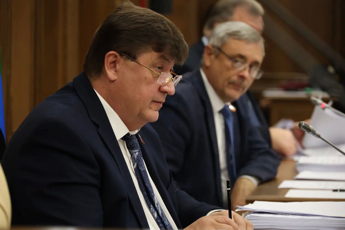 Юрий Клепиков: Продолжается подготовка к предстоящему заседанию регионального парламента