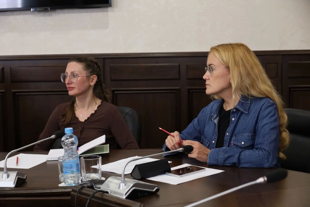 Сегодня провели совещание по отопительному сезону Сегодня провели совещание по отопительному сезону