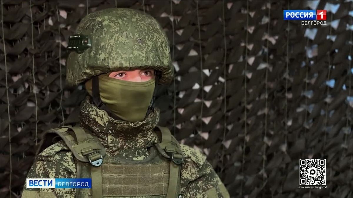 Совмещают учёбу и службу в армии