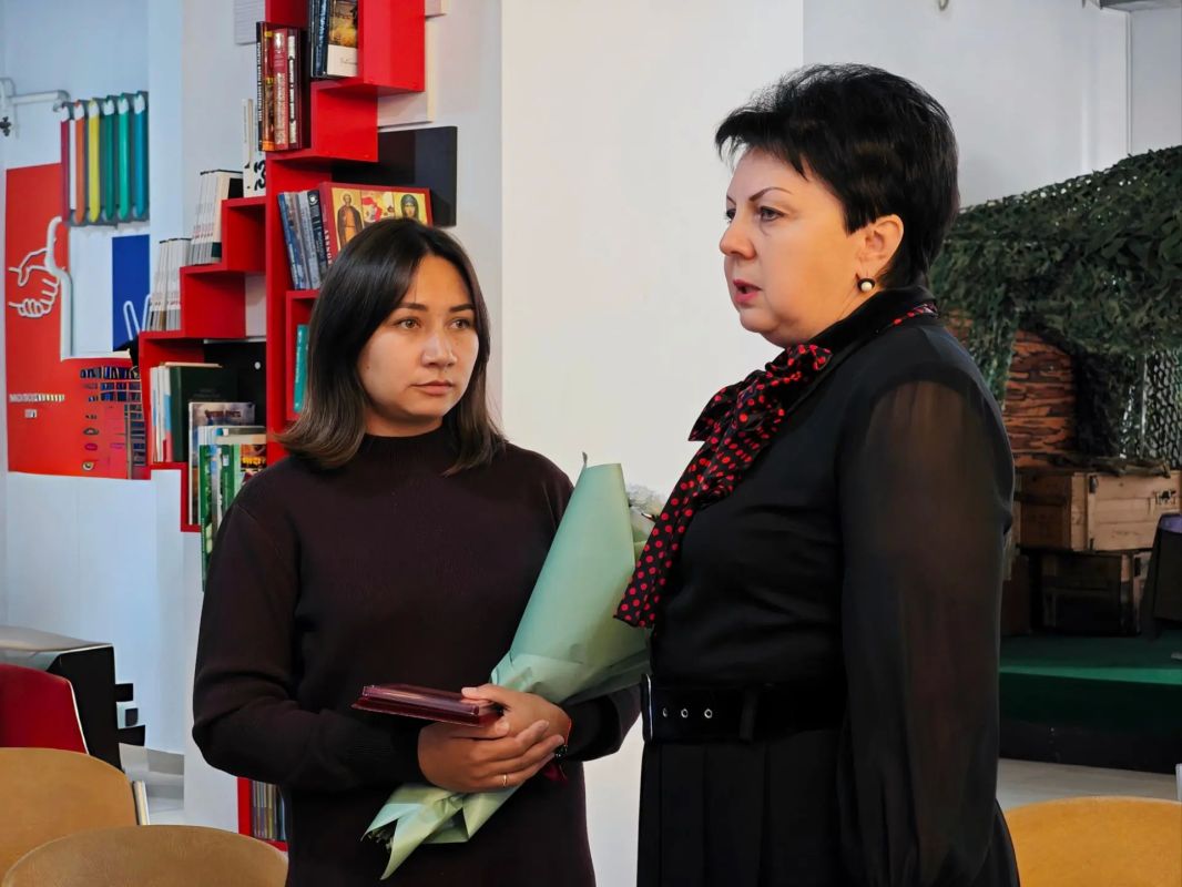 Николай Нестеров: С чувством скорби и глубокого уважения принял участие в передаче государственных наград семьям наших земляков, погибших при исполнении воинского долга в ходе специальной военной операции Николай Нестеров: С чувством скорби и глубокого уважения принял участие в передаче государственных наград семьям наших земляков, погибших при исполнении воинского долга в ходе специальной военной операции
