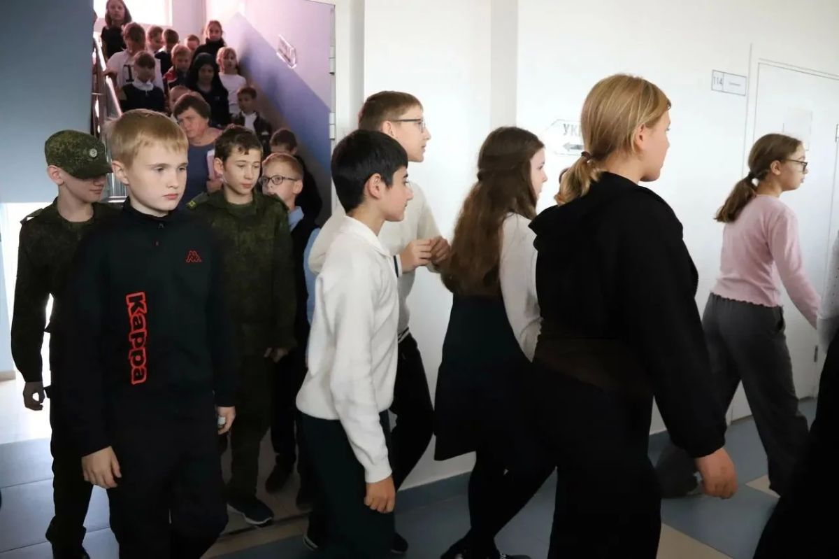 Татьяна Круглякова: Очередную командно-штабную тренировку по безопасности провели в Северной средней школе №1 Татьяна Круглякова: Очередную командно-штабную тренировку по безопасности провели в Северной средней школе №1
