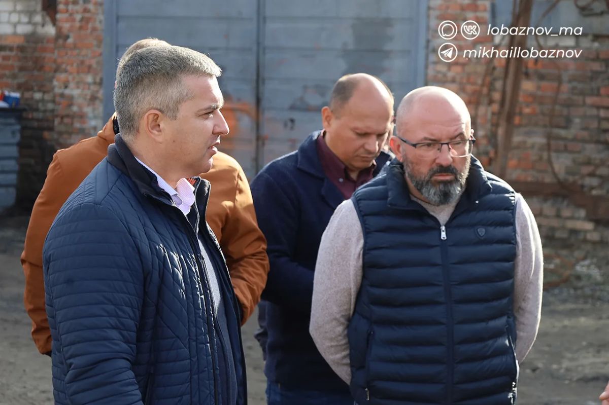 Михаил Лобазнов: Сегодня провёл очередной объезд города совместно с заместителями, руководителями служб и муниципальных коммунальных предприятий Михаил Лобазнов: Сегодня провёл очередной объезд города совместно с заместителями, руководителями служб и муниципальных коммунальных предприятий