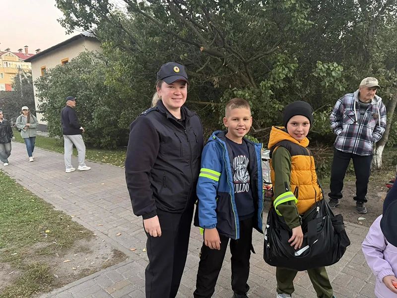 В Белгородском округе полицейские напомнили юным участникам дорожного движения правила безопасности В Белгородском округе полицейские напомнили юным участникам дорожного движения правила безопасности