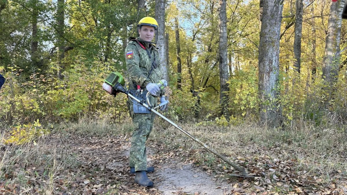 В рамках Плана мероприятий по добровольному служению Белгородской области, коллектив администрации нашего округа принял участие в большом экологическом субботнике! В рамках Плана мероприятий по добровольному служению Белгородской области, коллектив администрации нашего округа принял участие в большом экологическом субботнике!