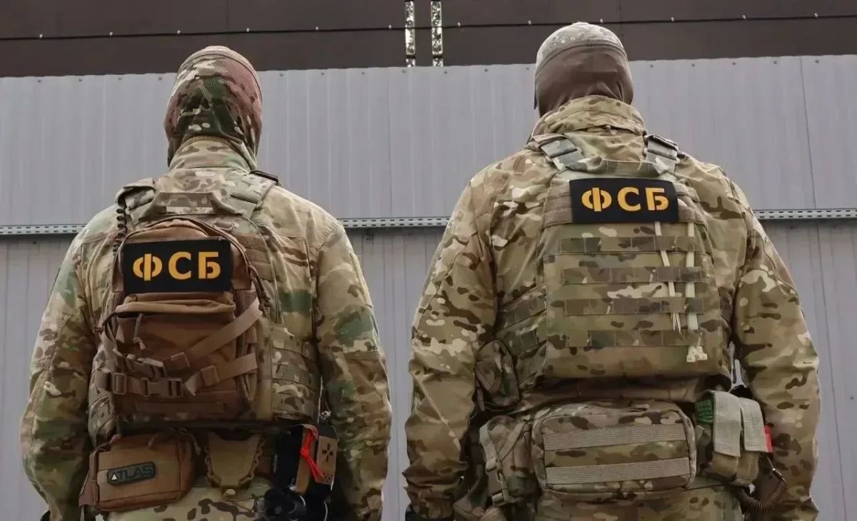 Хотели подкупить сотрудников ФСБ: теперь двум предпринимателям из Валуек грозит до восьми лет колонии