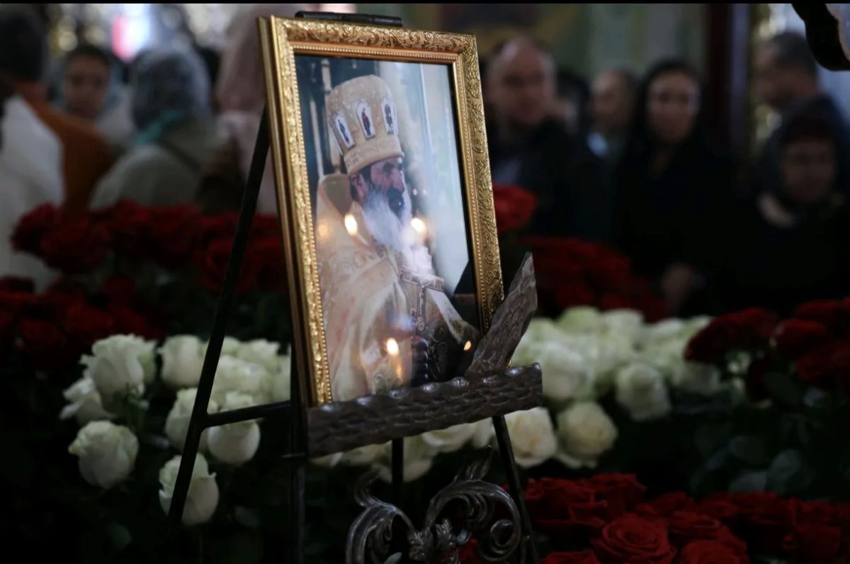 Михаил Лобазнов: Сегодня в Вознесенском храме митрополит Белгородский и Старооскольский Иоанн совершил чин отпевания настоятеля храма протоиерея Василия Рачка