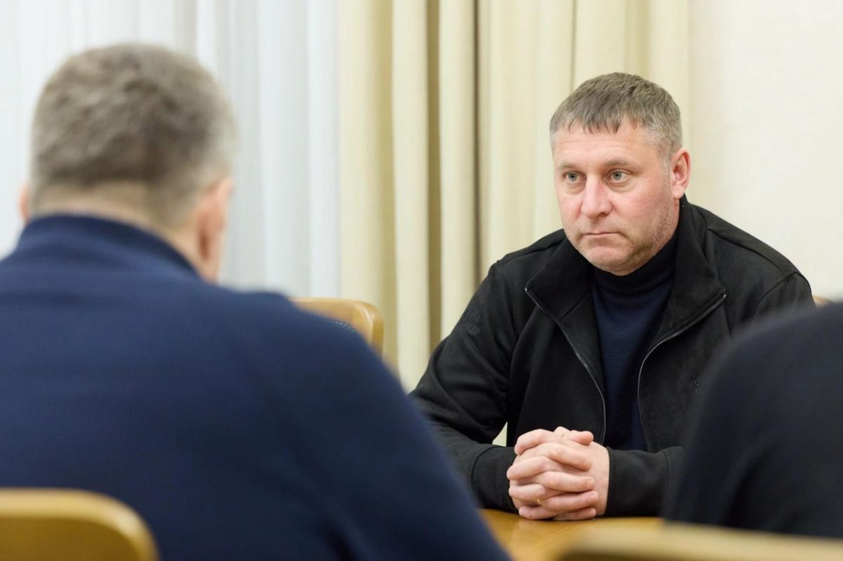 Александр Шуваев обсудил с главой Росавтодора развитие дорожной инфраструктуры в Белгородской области Александр Шуваев обсудил с главой Росавтодора развитие дорожной инфраструктуры в Белгородской области