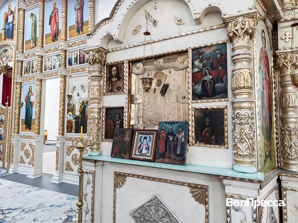Храм в Большой Халани освятили после ремонта Храм в Большой Халани освятили после ремонта