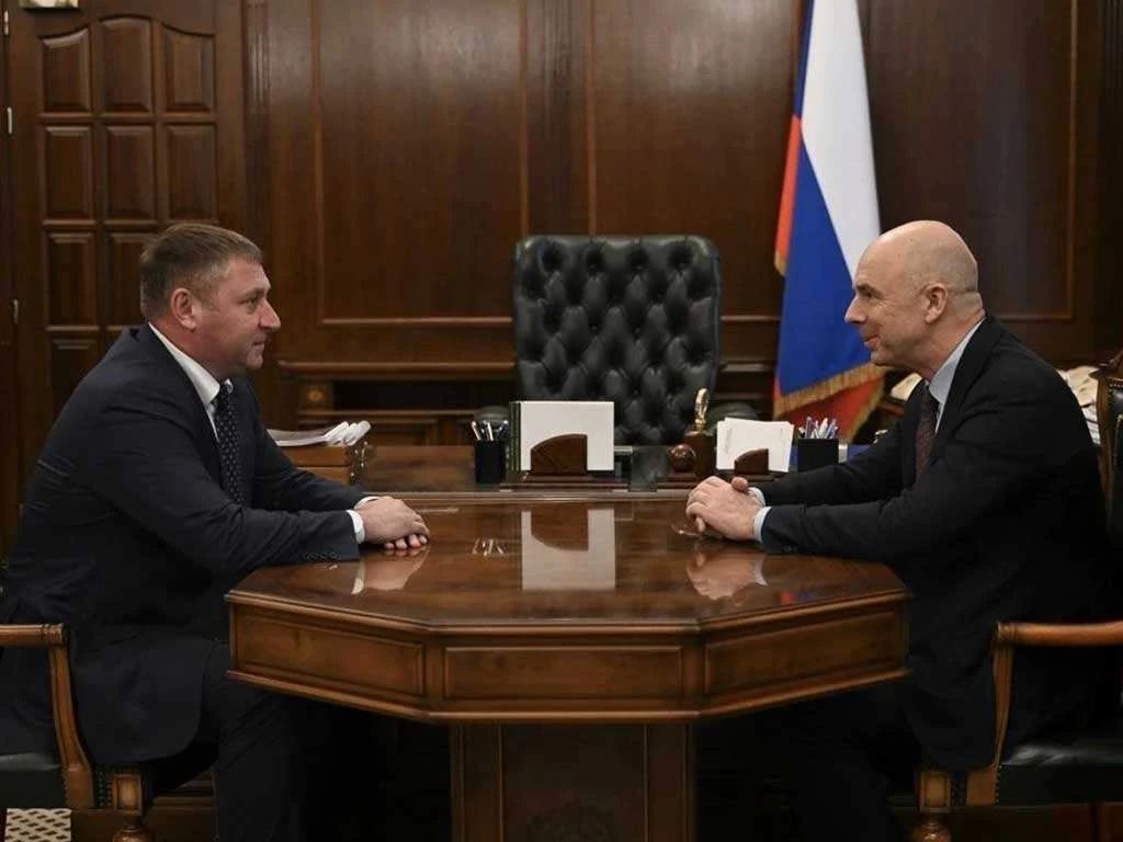 Александр Шуваев рассказал об итогах встречи с помощником президента и министром финансов Александр Шуваев рассказал об итогах встречи с помощником президента и министром финансов