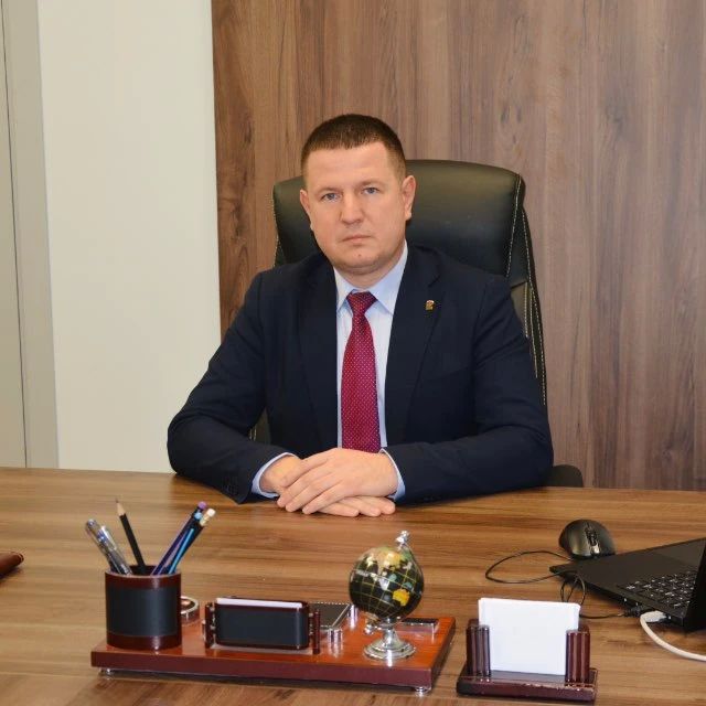 Виталий Кутоманов покидает должность главы Краснояружского округа