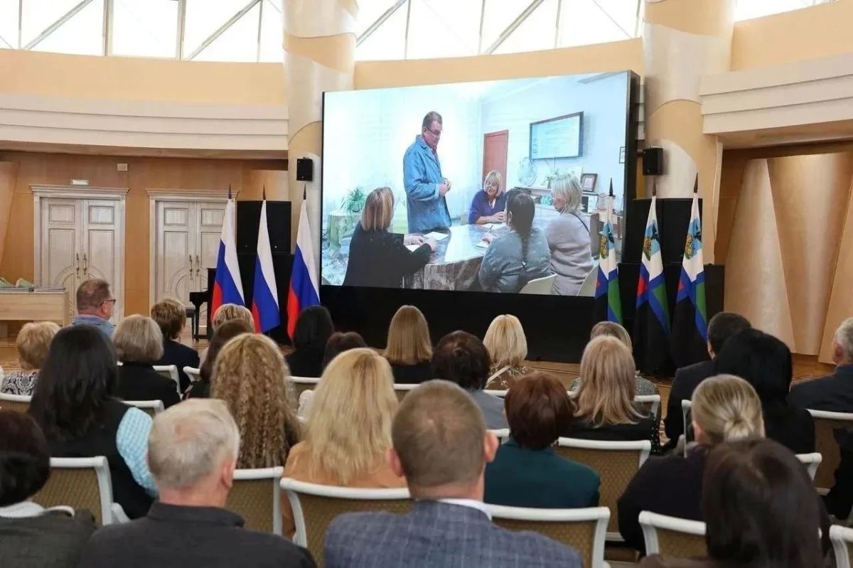 В Белгороде прошла церемония награждения лауреатов ежегодной премии имени Павла Кузьмича Бедненко по итогам 2025 года В Белгороде прошла церемония награждения лауреатов ежегодной премии имени Павла Кузьмича Бедненко по итогам 2025 года