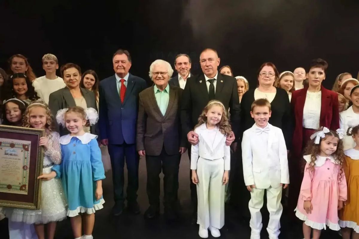 Главный врач областной детской больницы Ирина Кизилова стала лауреатом Международной гуманитарной премии «Совесть» имени Альберта Лиханова Главный врач областной детской больницы Ирина Кизилова стала лауреатом Международной гуманитарной премии «Совесть» имени Альберта Лиханова