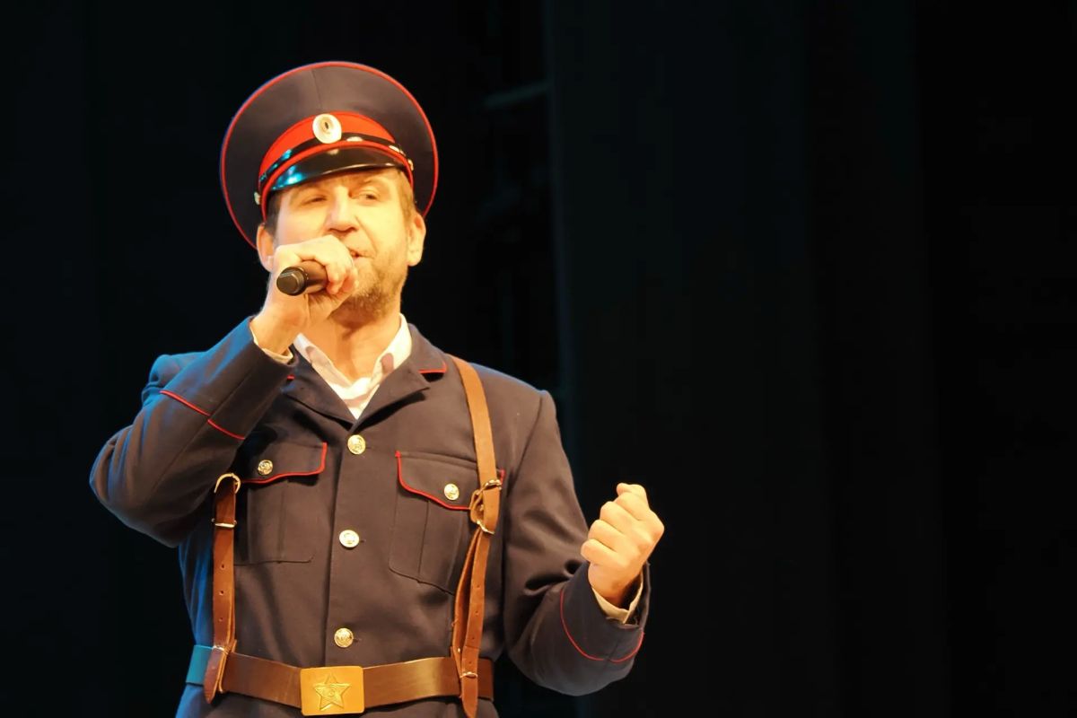Сегодня в Белгородском государственном центре народного творчества состоялся концерт ко Дню отца Сегодня в Белгородском государственном центре народного творчества состоялся концерт ко Дню отца