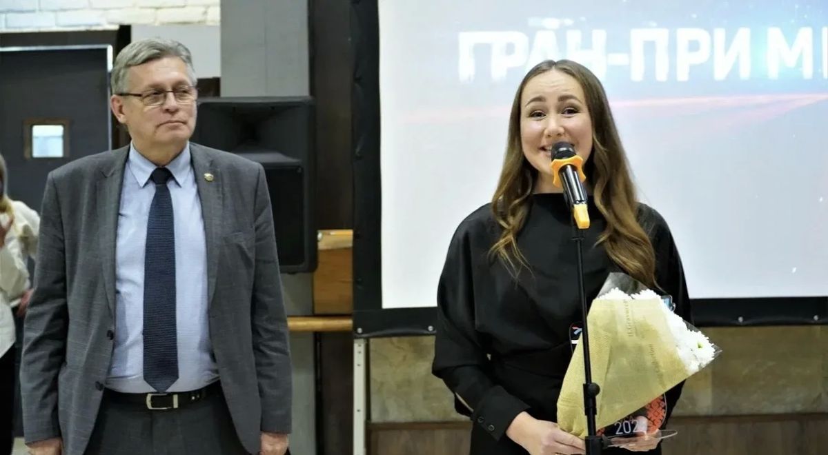 «Рассказ о частном помогает сложить общее» – Рифат Сабитов «Рассказ о частном помогает сложить общее» – Рифат Сабитов