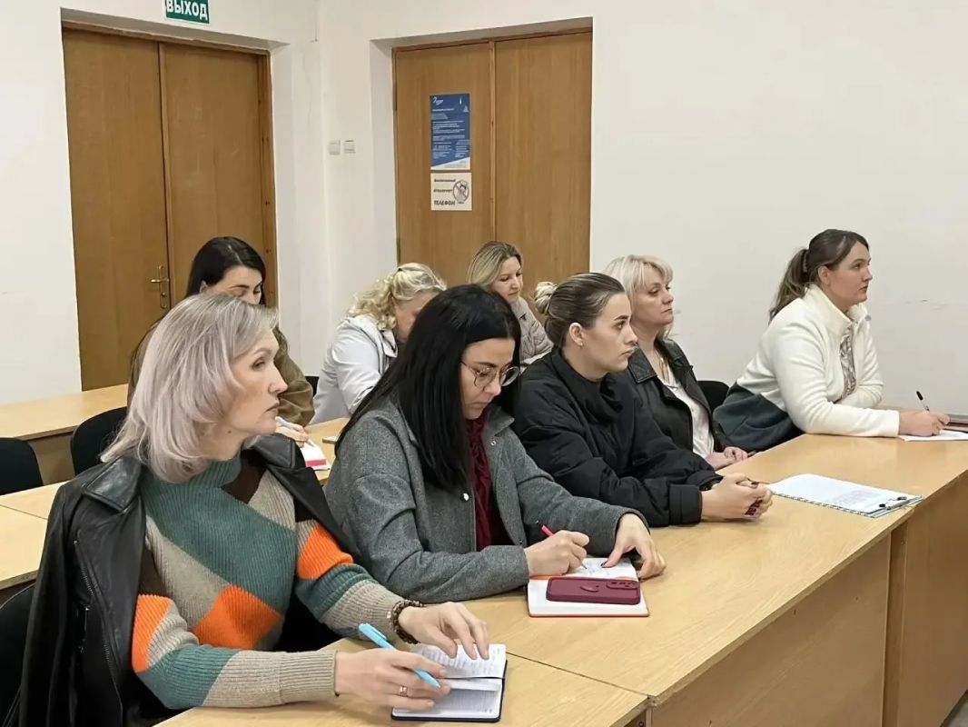 Олег Медведев: 23 октября 2026 года состоялось заседание комиссии по делам несовершеннолетних и защите их прав с участием представителей всех субъектов системы профилактики Олег Медведев: 23 октября 2026 года состоялось заседание комиссии по делам несовершеннолетних и защите их прав с участием представителей всех субъектов системы профилактики