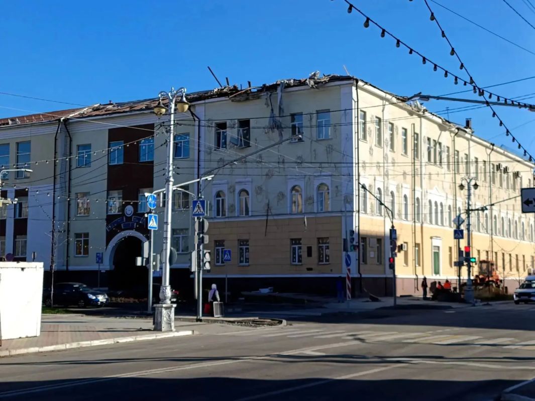 Два объекта культурного наследия в Белгороде пострадали ночью во время налёта дронов ВСУ Два объекта культурного наследия в Белгороде пострадали ночью во время налёта дронов ВСУ