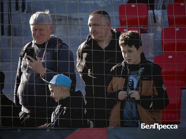 Футболисты «Салюта» одержали самую крупную победу в сезоне Футболисты «Салюта» одержали самую крупную победу в сезоне