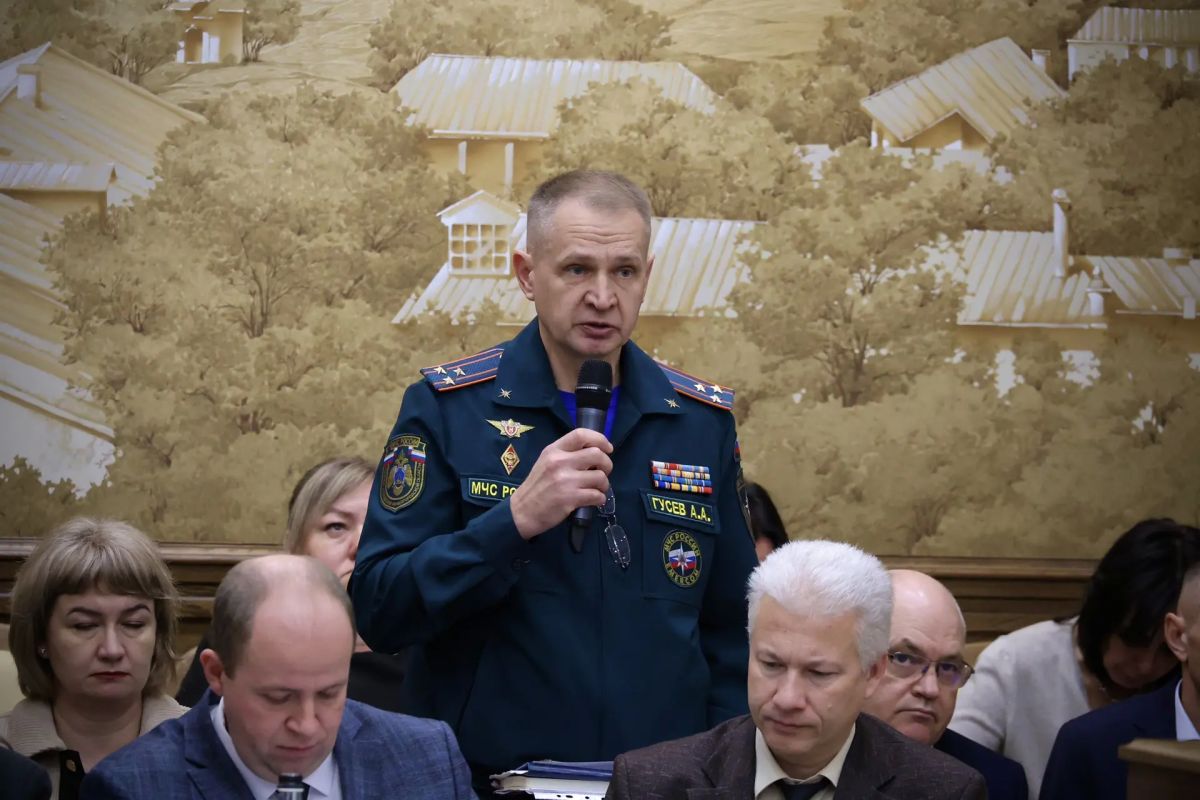 Юрий Клепиков: Продолжаем готовиться к предстоящему заседанию Белгородской областной Думы Юрий Клепиков: Продолжаем готовиться к предстоящему заседанию Белгородской областной Думы
