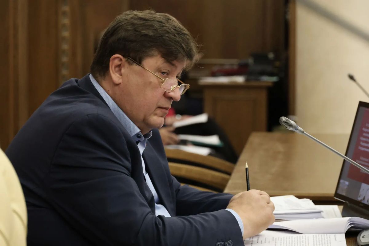 Юрий Клепиков: Продолжаем готовиться к предстоящему заседанию Белгородской областной Думы