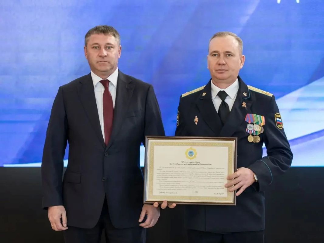 В Белгородской области накануне профессионального праздника отметили сотрудников службы судебных приставов В Белгородской области накануне профессионального праздника отметили сотрудников службы судебных приставов