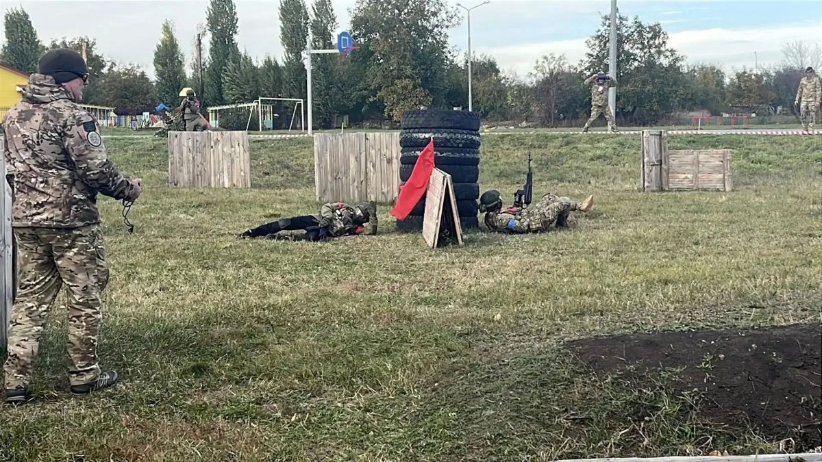 Команда Центра «Воин» им. Ф. И. Ладыгина с честью выдержала все испытания на региональном открытом турнире по страйкболу «Время героев» Команда Центра «Воин» им. Ф. И. Ладыгина с честью выдержала все испытания на региональном открытом турнире по страйкболу «Время героев»