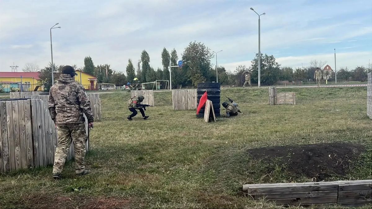 Команда Центра «Воин» им. Ф. И. Ладыгина с честью выдержала все испытания на региональном открытом турнире по страйкболу «Время героев» Команда Центра «Воин» им. Ф. И. Ладыгина с честью выдержала все испытания на региональном открытом турнире по страйкболу «Время героев»