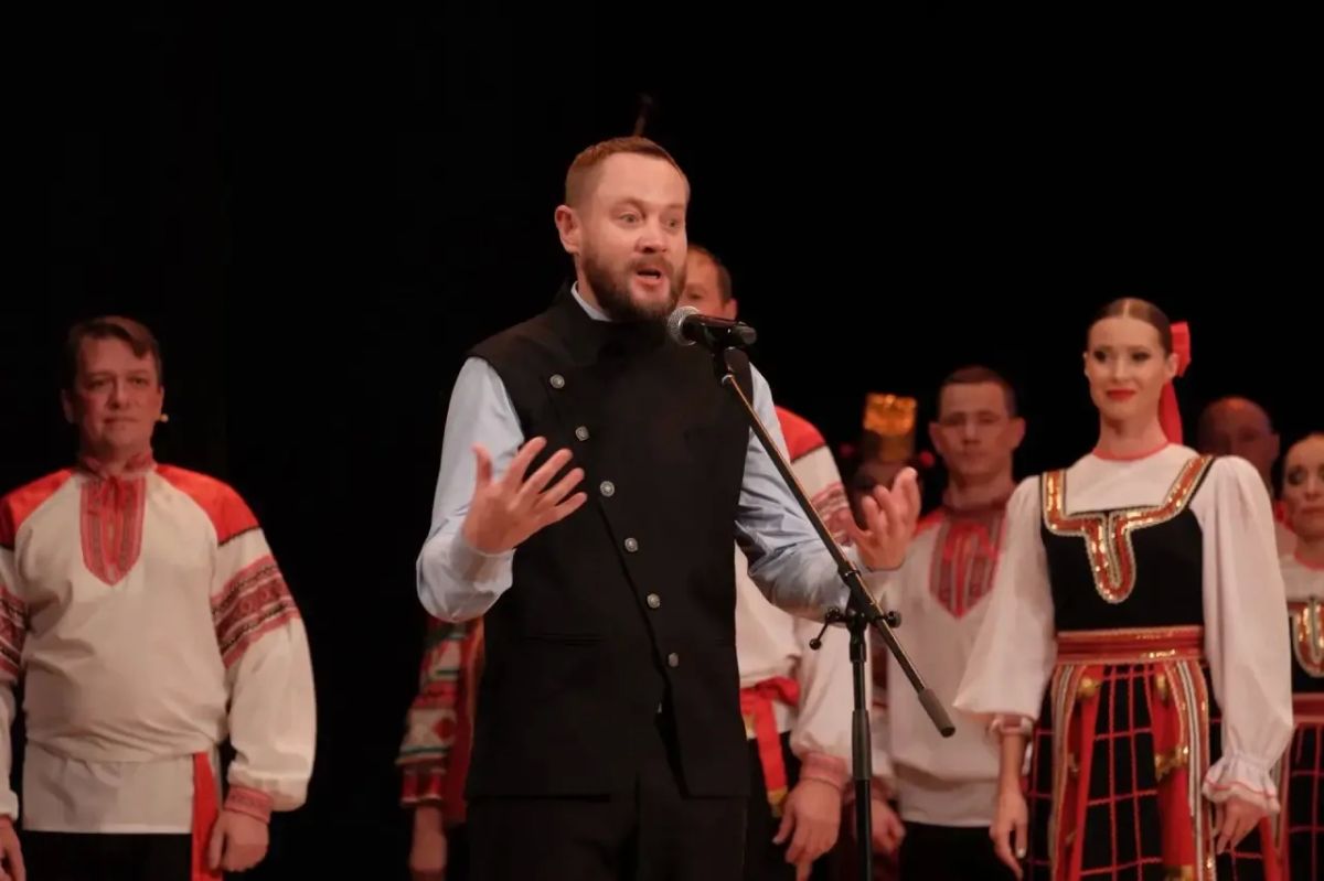 В Белгородской государственной филармонии сегодня праздничный концерт, посвящённый 55-летию Ансамбля песни и танца «Белогорье» В Белгородской государственной филармонии сегодня праздничный концерт, посвящённый 55-летию Ансамбля песни и танца «Белогорье»