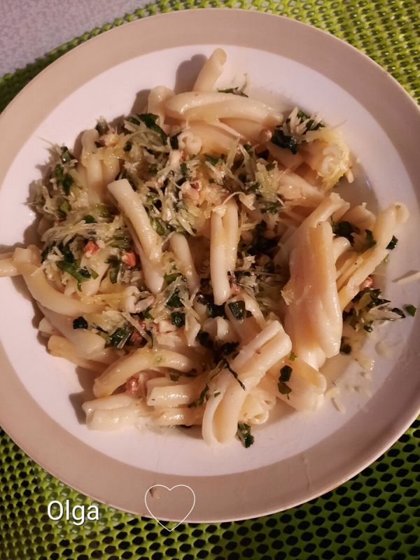 Паста с соусом песто: аромат итальянской кухни