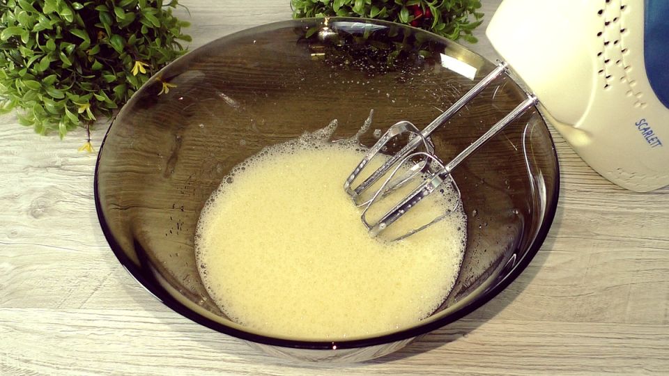 Легкий яблочный пирог без масла: простой рецепт для всей семьи