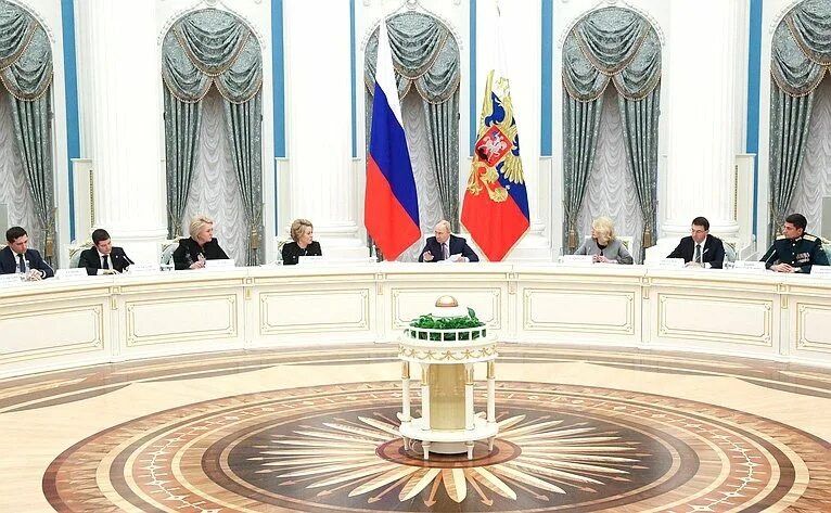 Как Госпрограмма может спасти семьи с детьми от жилищного кризиса в России?