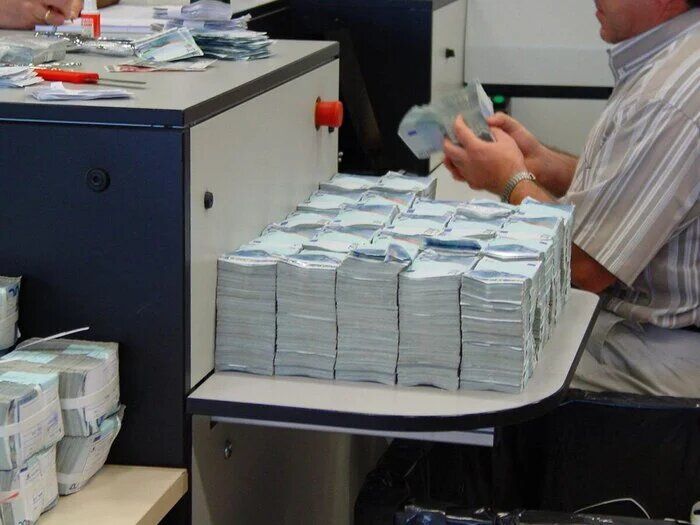 Банк выплатит миллионную компенсацию за блокировку счёта без предупреждения